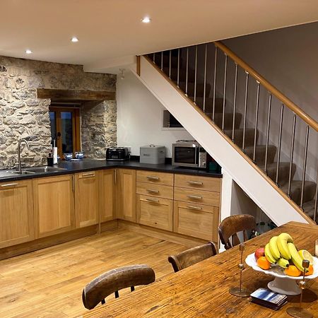 Stunning Converted Granary In Heart Of St Davids Exterior foto