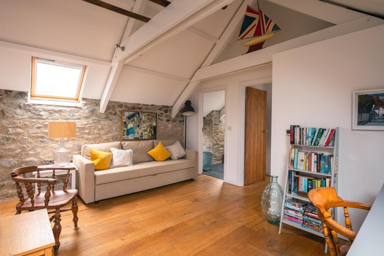 Ferienwohnung Stunning Converted Granary In Heart Of St Davids Exterior foto