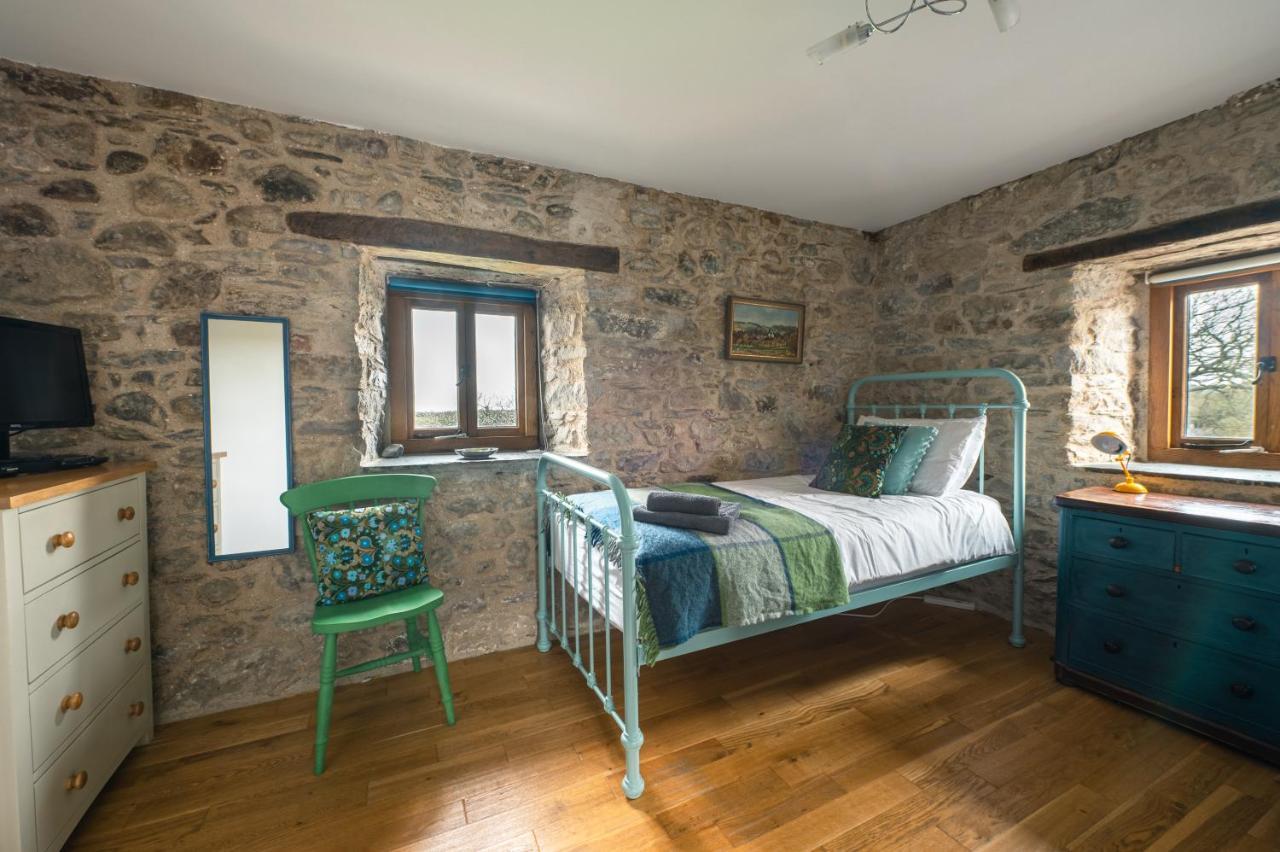 Ferienwohnung Stunning Converted Granary In Heart Of St Davids Exterior foto