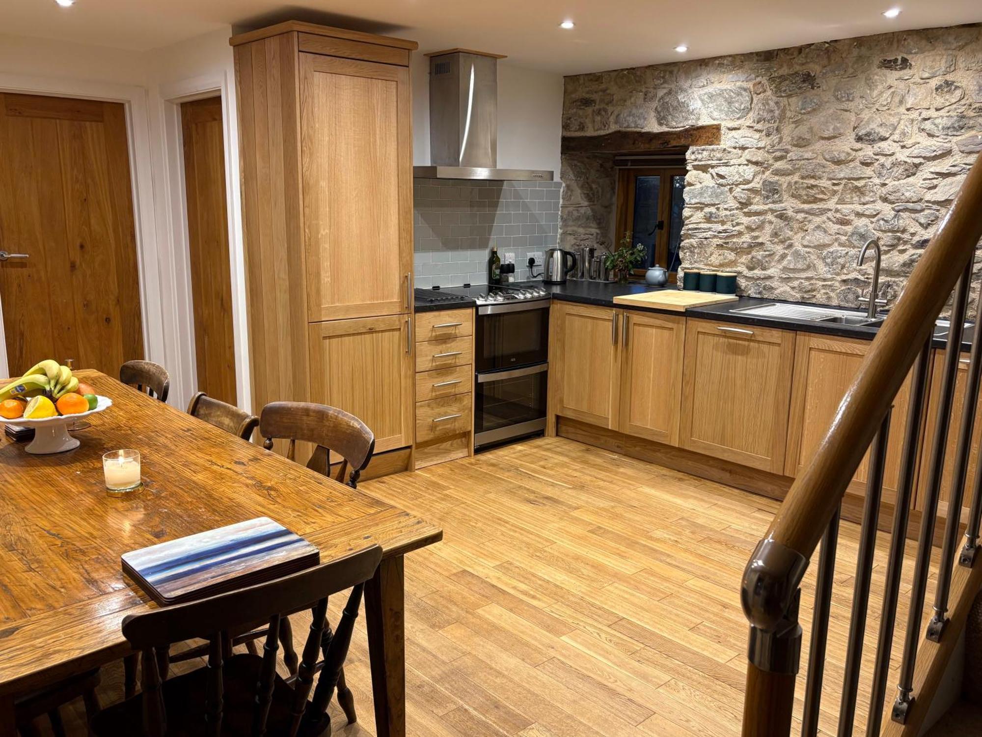 Stunning Converted Granary In Heart Of St Davids Exterior foto